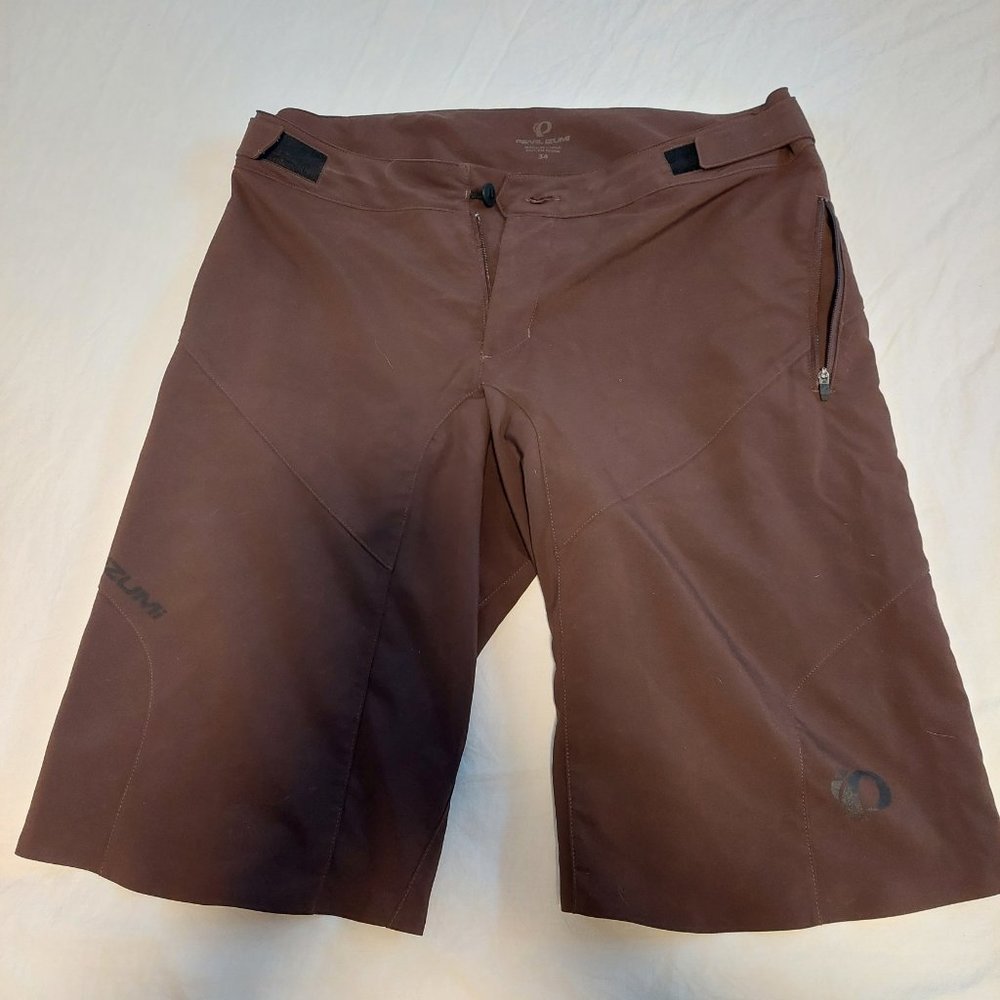 Pearl Izumi Summit Shell mountain bike shorts - men's 34 adjustable